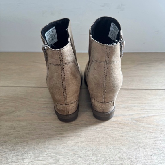 Sorel Women's Joan of Arctic Wedge II Zipper Fashion Boot Size 6 - Picture 4 of 6